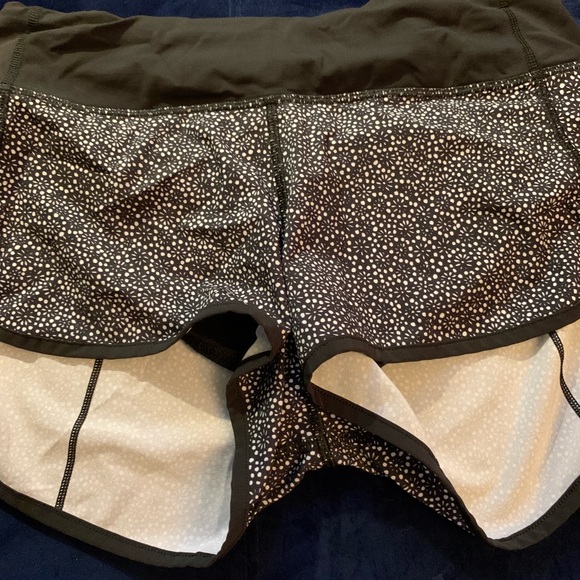 Speed up. Low rise short. - Picture 1 of 4